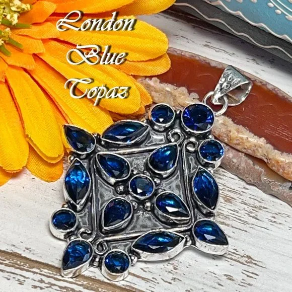 London Blue Topaz Pendant Gemstone Crystal Handmade 925 Silver Bohemian Ethnic - Picture 1 of 10